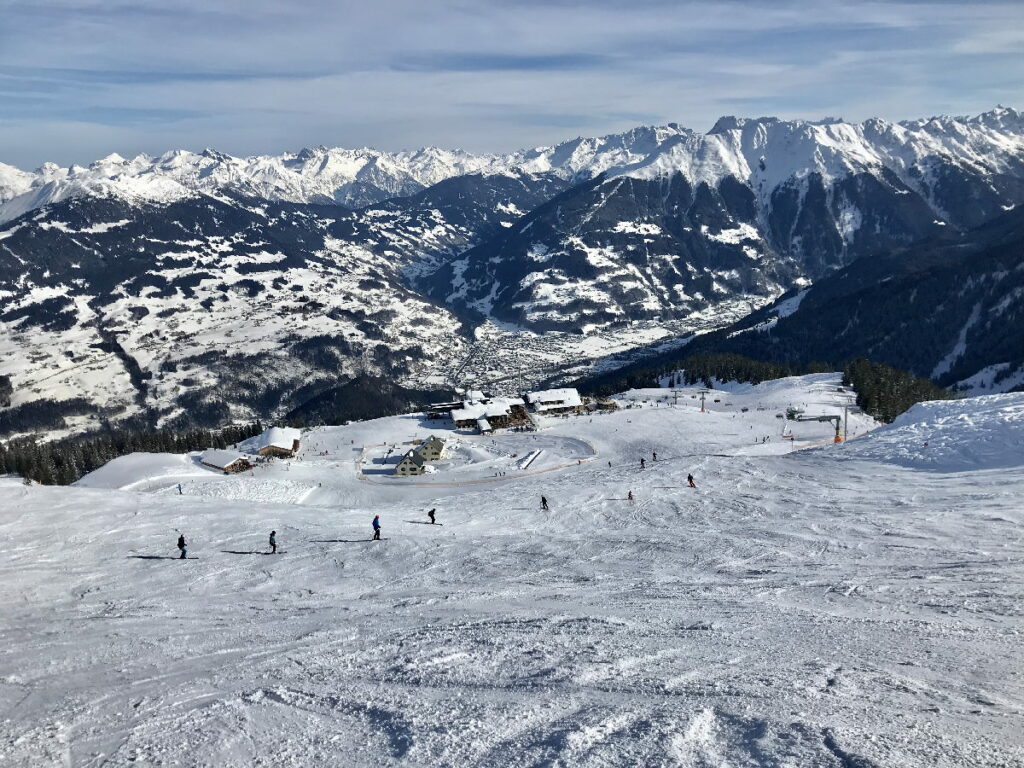 Skiurlaub mit Kindern Österreich: So genial ist das Skigebiet am Golm, Montafon